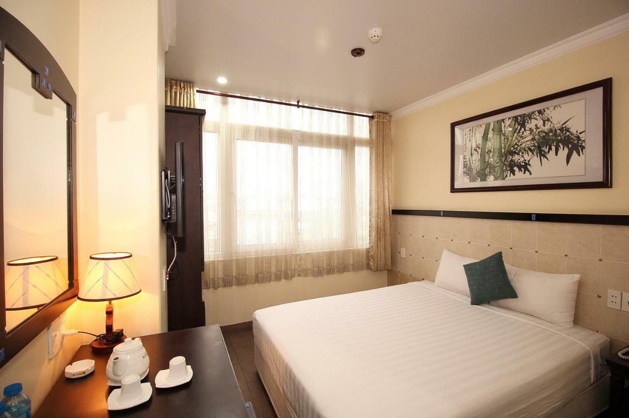 Lam Hotel Ho Chi Minh City Exterior photo
