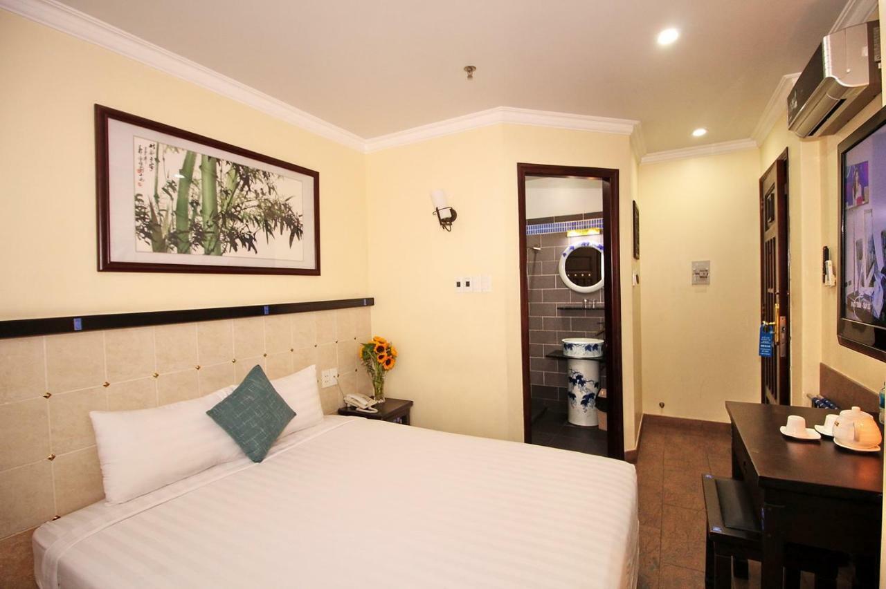 Lam Hotel Ho Chi Minh City Exterior photo